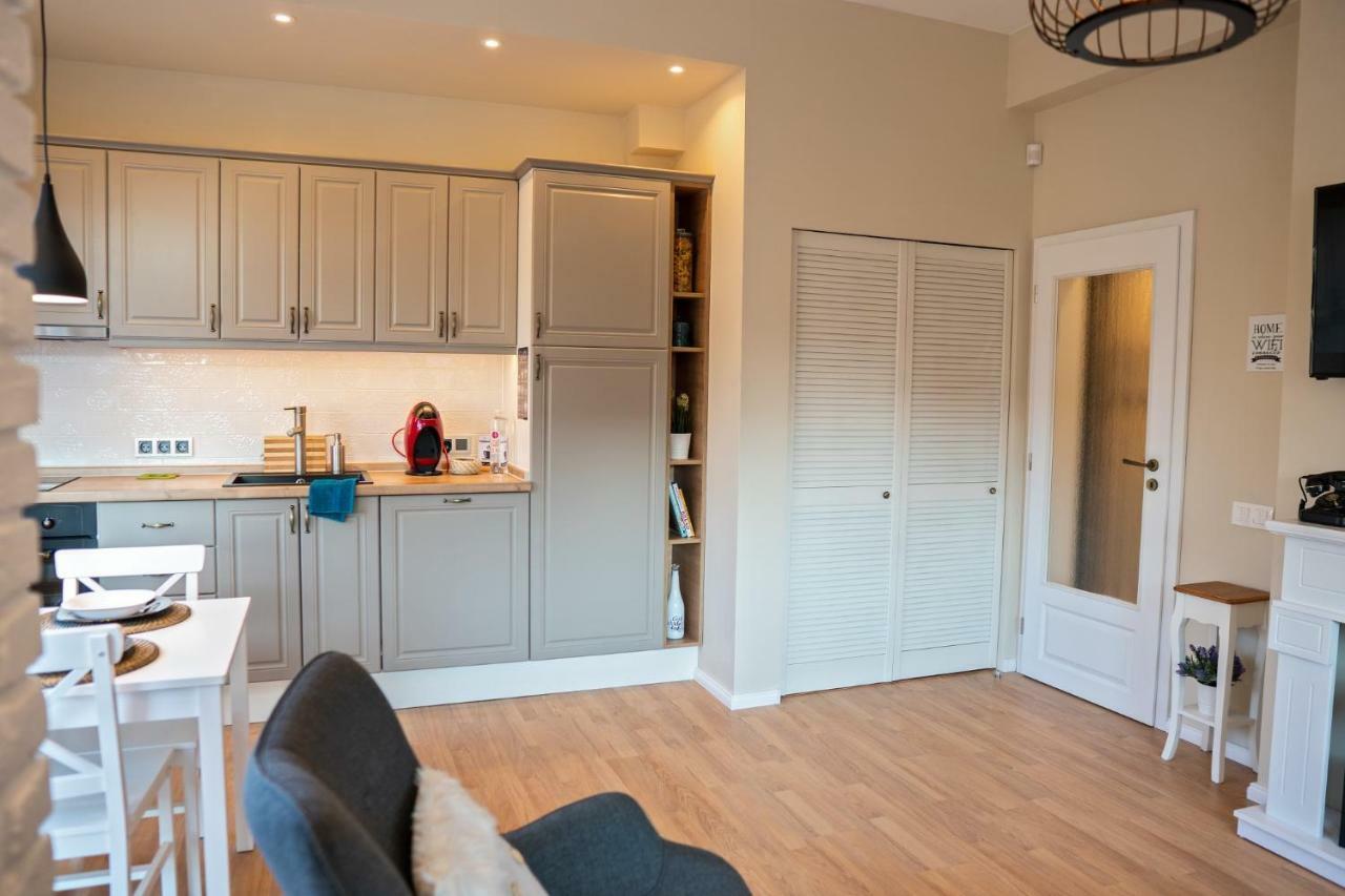 Apartment Audrey By Sofiaspot - Central, Metro To Airport ภายนอก รูปภาพ